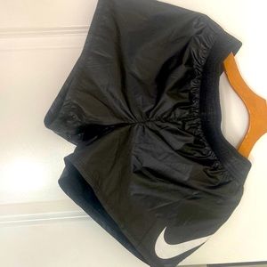 Nike Women’s Running Short Medium NWT